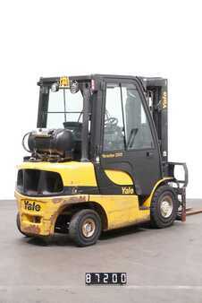LPG VZV 2018  Yale GLP 25 VX E2170 (2)