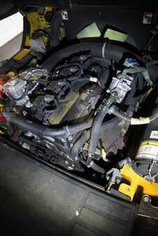 LPG VZV 2018  Yale GLP 25 VX E2170 (4)