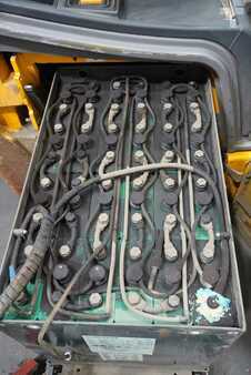 Sähkö - 3 pyör 2016  Jungheinrich EFG 215 (4)