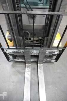 Sähkö - 4 pyör 2019  Jungheinrich EFG 425s (5)