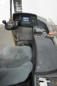 Retraky 2018  Jungheinrich ETV 320 (3)