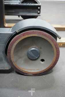 Työntömastotrukki 2019  Linde R16 HD-01 (6)