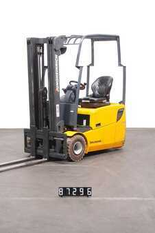 Sähkö - 3 pyör 2007  Jungheinrich EFG 115 (1)