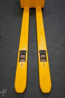 Lavtløftende truck 2019  Jungheinrich ERE 120 Li-Ion (5)