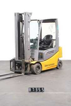 Sähkö - 4 pyör 2018  Jungheinrich EFG 318k (1)