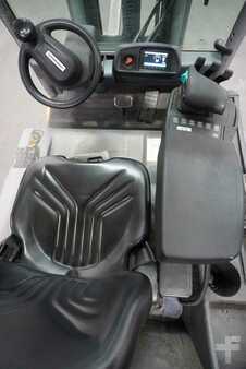 Sähkö - 4 pyör 2018  Jungheinrich EFG 318k (3)