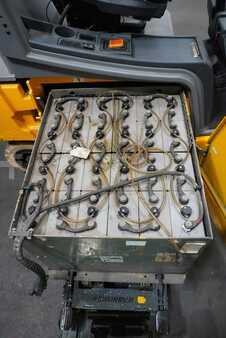 Sähkö - 4 pyör 2016  Jungheinrich EFG 320 (4)