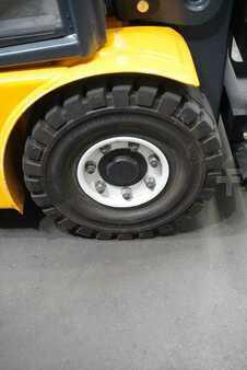 Sähkö - 3 pyör 2012  Jungheinrich EFG 213 GE115450DZ (6)