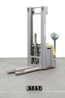 Pinontavaunu 2020  Jungheinrich EJC 214z (1)