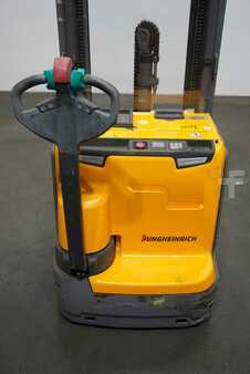 Pinontavaunu 2020  Jungheinrich EJC 214z (3)