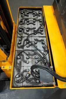 Skyvemast 2015  Jungheinrich ETV Q 20 (4)