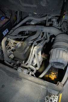 Gázüzemű targoncák 2018  Jungheinrich TFG 425s (4)