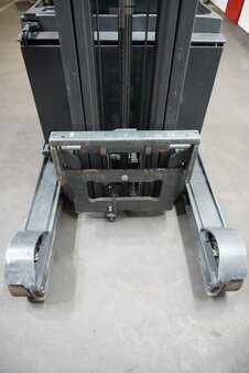 Carrelli retrattili 2020  Linde R 20 HD-01 (5)