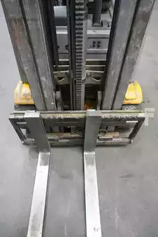 Elektrisk- 4 hjul 2017  Jungheinrich EFG 320 (5)