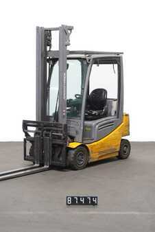 Carrelli elettrici 4 ruote 2019  Jungheinrich EFG 316k (1)