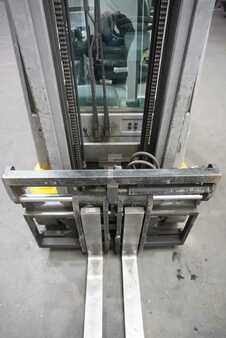 Carrelli elettrici 4 ruote 2019  Jungheinrich EFG 316k (5)