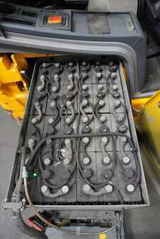 Eléctrica de 3 ruedas 2018  Jungheinrich EFG 215 (4)