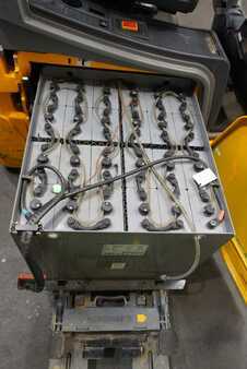 Sähkö - 3 pyör 2016  Jungheinrich EFG 220 (4)