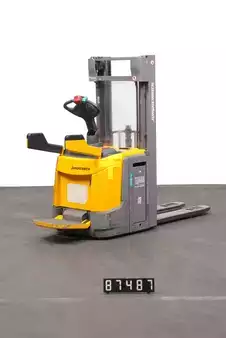 Magasemelésű béka 2017  Jungheinrich ERC 214z (2)