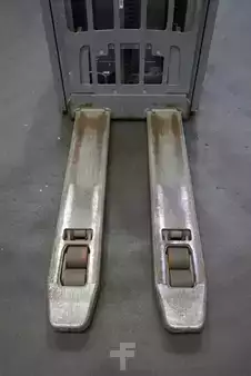 Magasemelésű béka 2017  Jungheinrich ERC 214z (5)