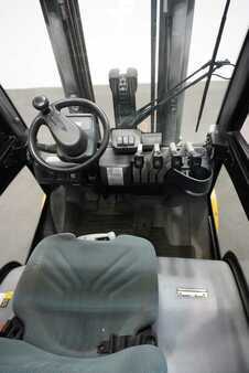 Gázüzemű targoncák 2016  Jungheinrich TFG 425 (3)