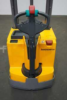 Magasemelésű béka 2017  Jungheinrich EJD 220 (3)