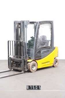 Sähkö - 4 pyör 2011  Jungheinrich EFG 320 (1)