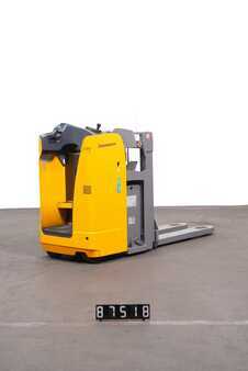Transpallet elettrici 2018  Jungheinrich ESD 120 (2)