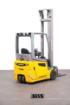 Eléctrica de 3 ruedas 2020  Jungheinrich EFG 215 (2)