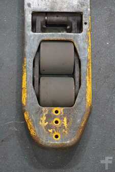 Lavtløftende truck 2020  Jungheinrich EJE 220r (6)