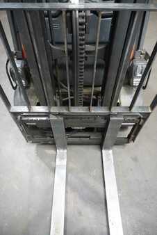 Chariots élévateurs diesel 2020  Linde H 20 D-01 (5)