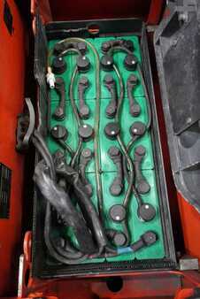 Electric Pallet Trucks 2018  Linde T 30 AP (4)