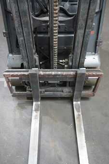 Eléctrico - 3 rodas 2019  Linde E 16-02 (5)