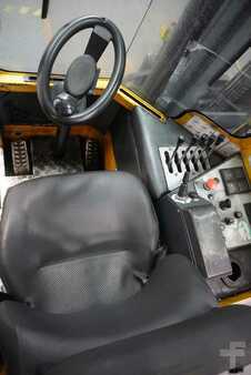 Chariots élévateurs GPL 2004  Combilift C4500 (3)