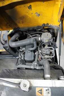 Chariots élévateurs GPL 2004  Combilift C4500 (4)