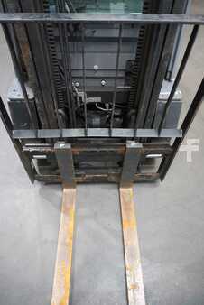 Treibgasstapler 2020  Toyota 06-8FG20F (5)