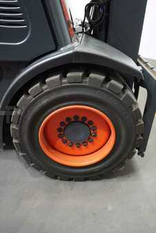 Dízel targoncák 2019  Linde H 35 D-02 (6)