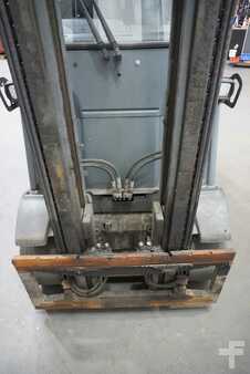 Dízel targoncák 2018  Linde H 35 D-02 (5)