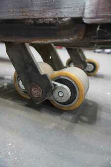 El-pallevogn 2019  Toyota LPE 250 (6)