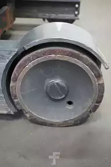 Chariots à mât rétractable 2014  Linde R 14 HD-01 (6)