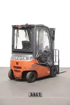 Elektrisk- 4 hjul 2016  Toyota 8FBMKT20 (2)