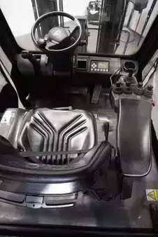 Elektrisk- 4 hjul 2016  Toyota 8FBMKT20 (3)