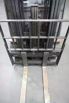 Elektrisk- 4 hjul 2016  Toyota 8FBMKT20 (5)