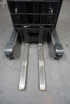 Tolóoszlopos targonca 2020  Toyota RRE 140 B (5)