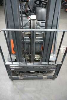 El truck - 4 hjulet 2019  Linde E 16 PH -02 (5)