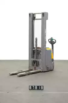 Apilador eléctrico 2020  Jungheinrich EJC 214 Li (1)