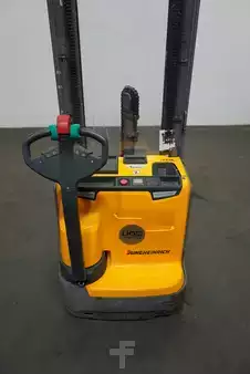 Apilador eléctrico 2020  Jungheinrich EJC 214 Li (3)