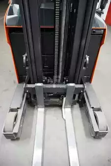 Schubmaststapler 2018  Toyota RRE140H (5)