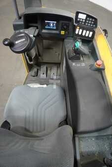 Čtyřcestný retrak 2020  Jungheinrich ETVQ 20 (3)