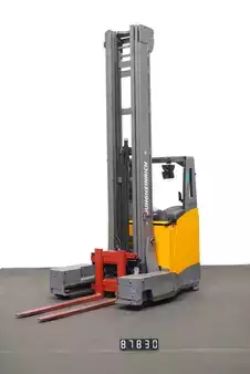 Carretilla retráctil de 4 vías 2017  Jungheinrich ETVQ25 (1)